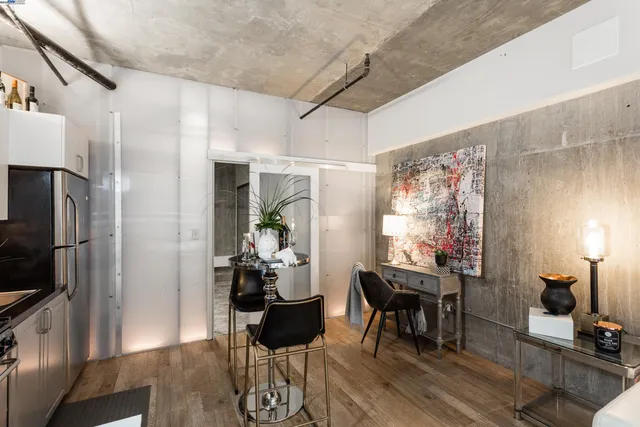 $299,000 | 630 Thomas L Berkley Way, Unit 102, Oakland, CA 94612