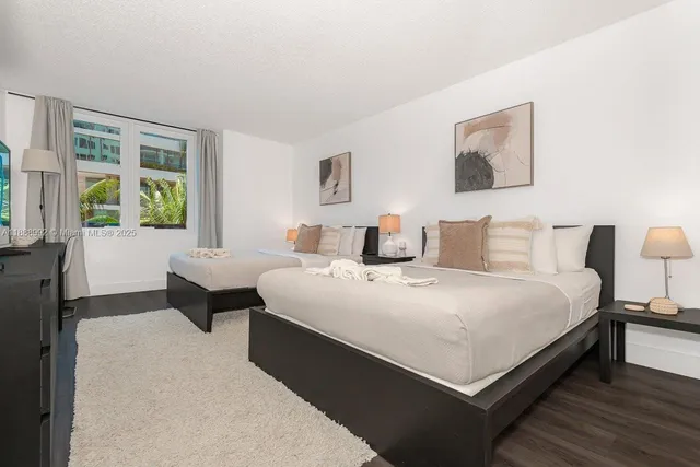 $7,000 | 2301 Collins Avenue, Unit 333, Miami Beach, FL 33139