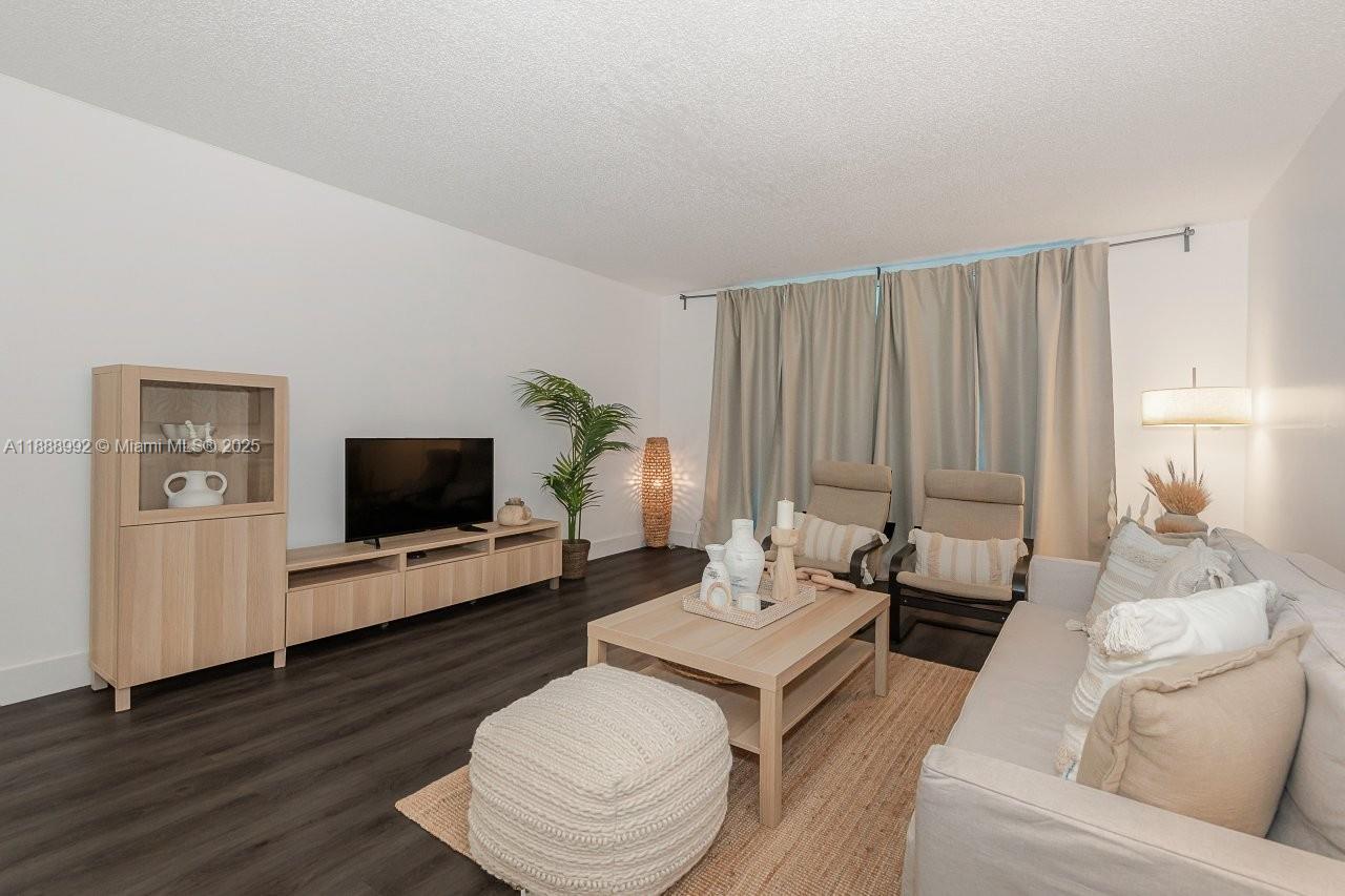 2301 Collins Avenue, Unit 333 Miami Beach, FL 33139 - Photo 3 of 44