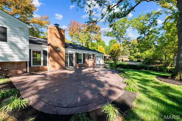 $599,999 | 540 Fairways Circle, Creve Coeur, MO 63141