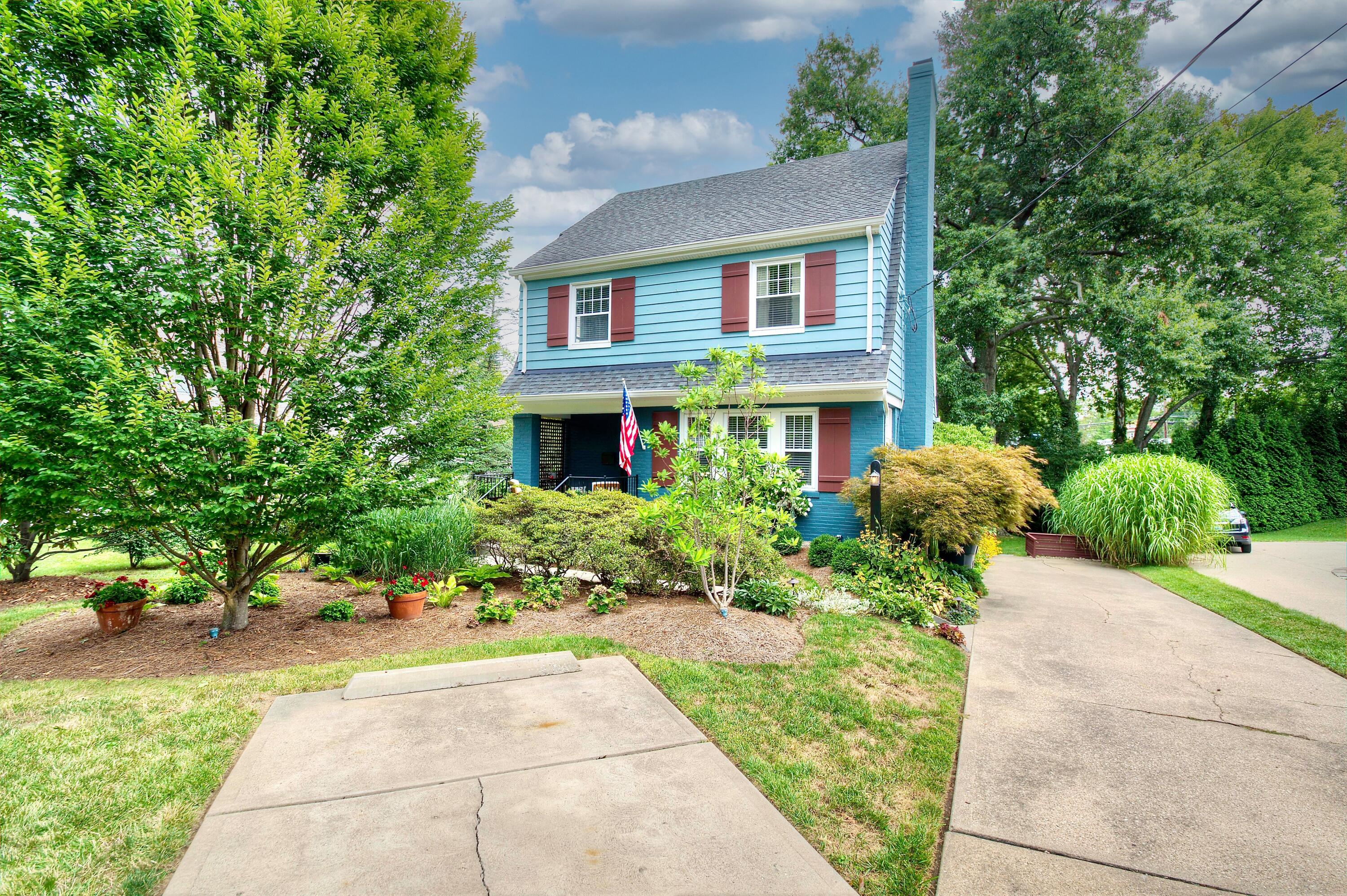 10 Beechwood Road Fort Mitchell, KY 41017 - Photo 1 of 48