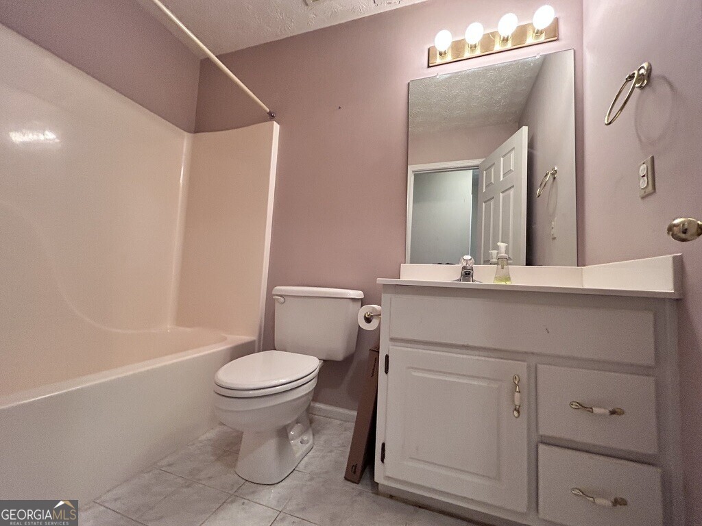 70 Camerons Way Covington, GA 30016 - Photo 15 of 23 Number 2 bath