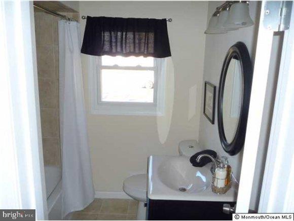19 Sanford Road Brick, NJ 08724 - Photo 13 of 14 Gallery Image 13