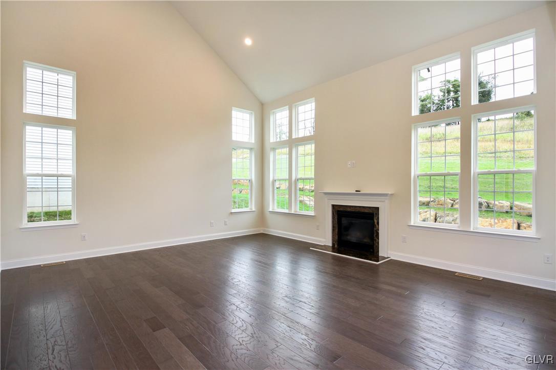 5850 Saucon Ridge Road Coopersburg, PA 18036 - Photo 15 of 32 Family room- Photos shown are of a similar model a