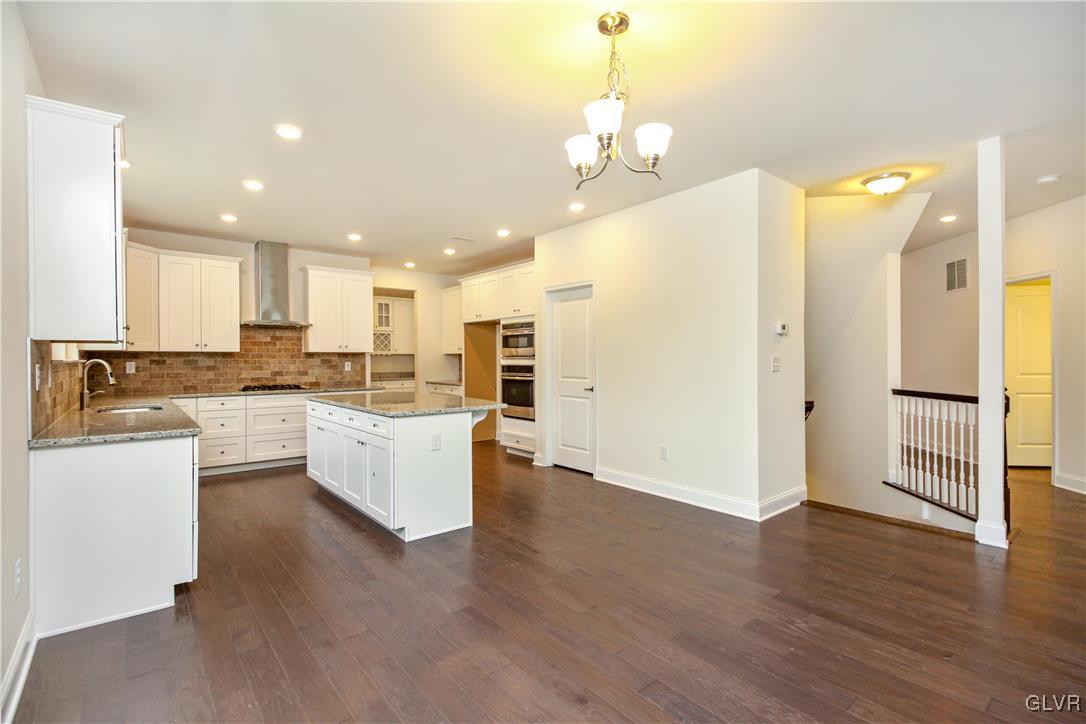 5850 Saucon Ridge Road Coopersburg, PA 18036 - Photo 17 of 32 Kitchen- Photos shown are of a similar model as ho