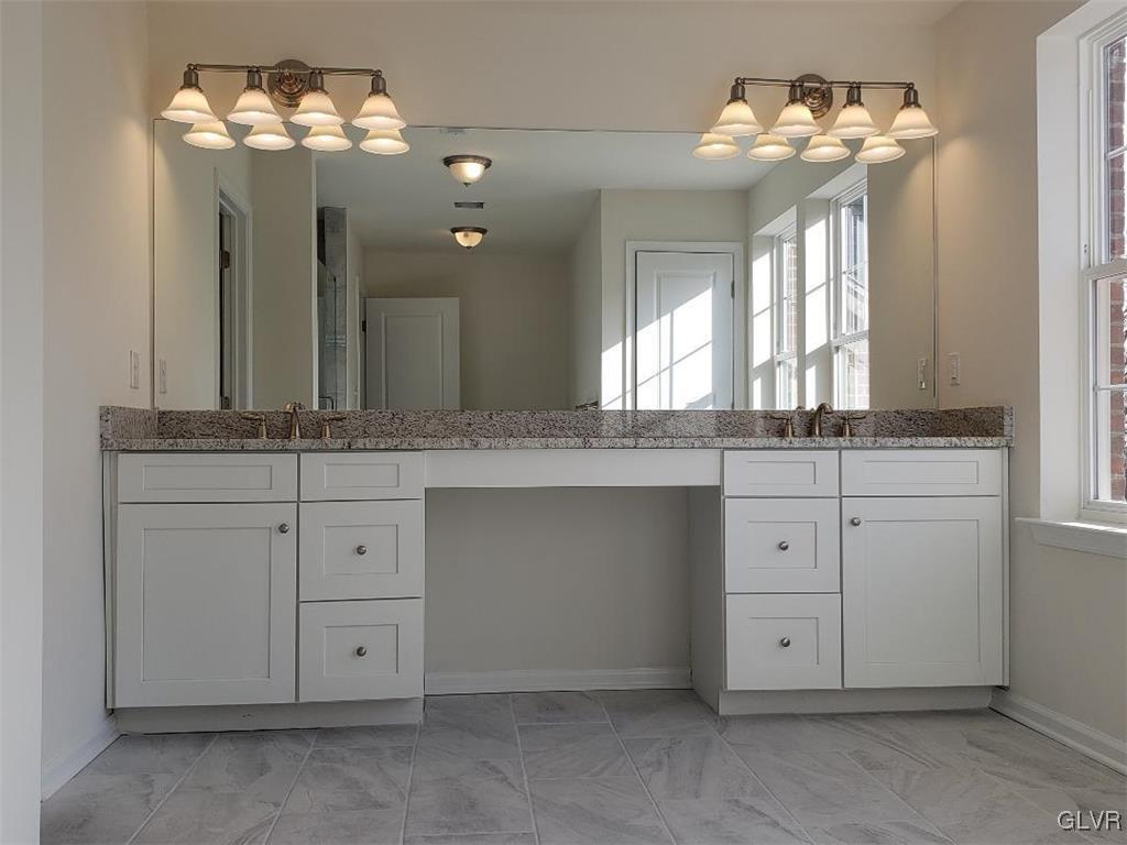 5850 Saucon Ridge Road Coopersburg, PA 18036 - Photo 27 of 32 Master Bath- Photos shown are of a similar model a
