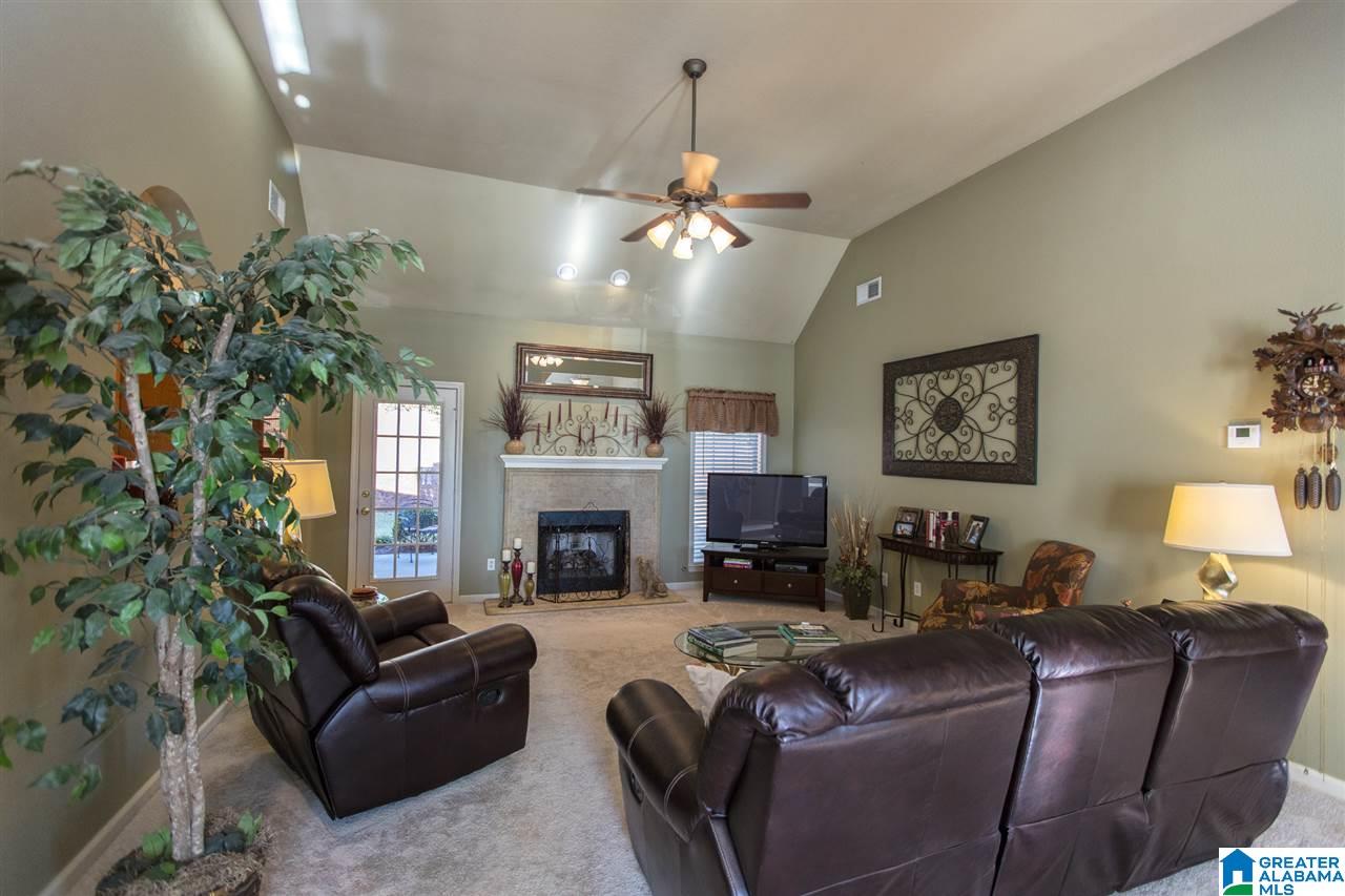 138 Heather Lane Pelham, AL 35124 - Photo 5 of 43