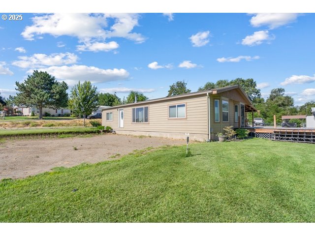 80246 South Edwards Road Hermiston, OR 97838 - Photo 1 of 48