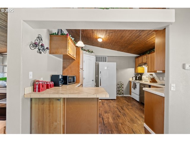 80246 South Edwards Road Hermiston, OR 97838 - Photo 12 of 48