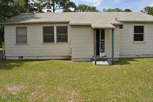 86744 Cardinal Road Yulee, FL 32097 - Photo 2 of 6 015