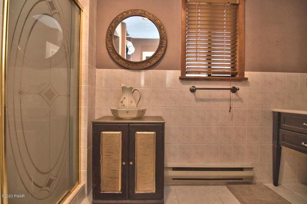 125 Rockway Road Lake Ariel, PA 18436 - Photo 21 of 54