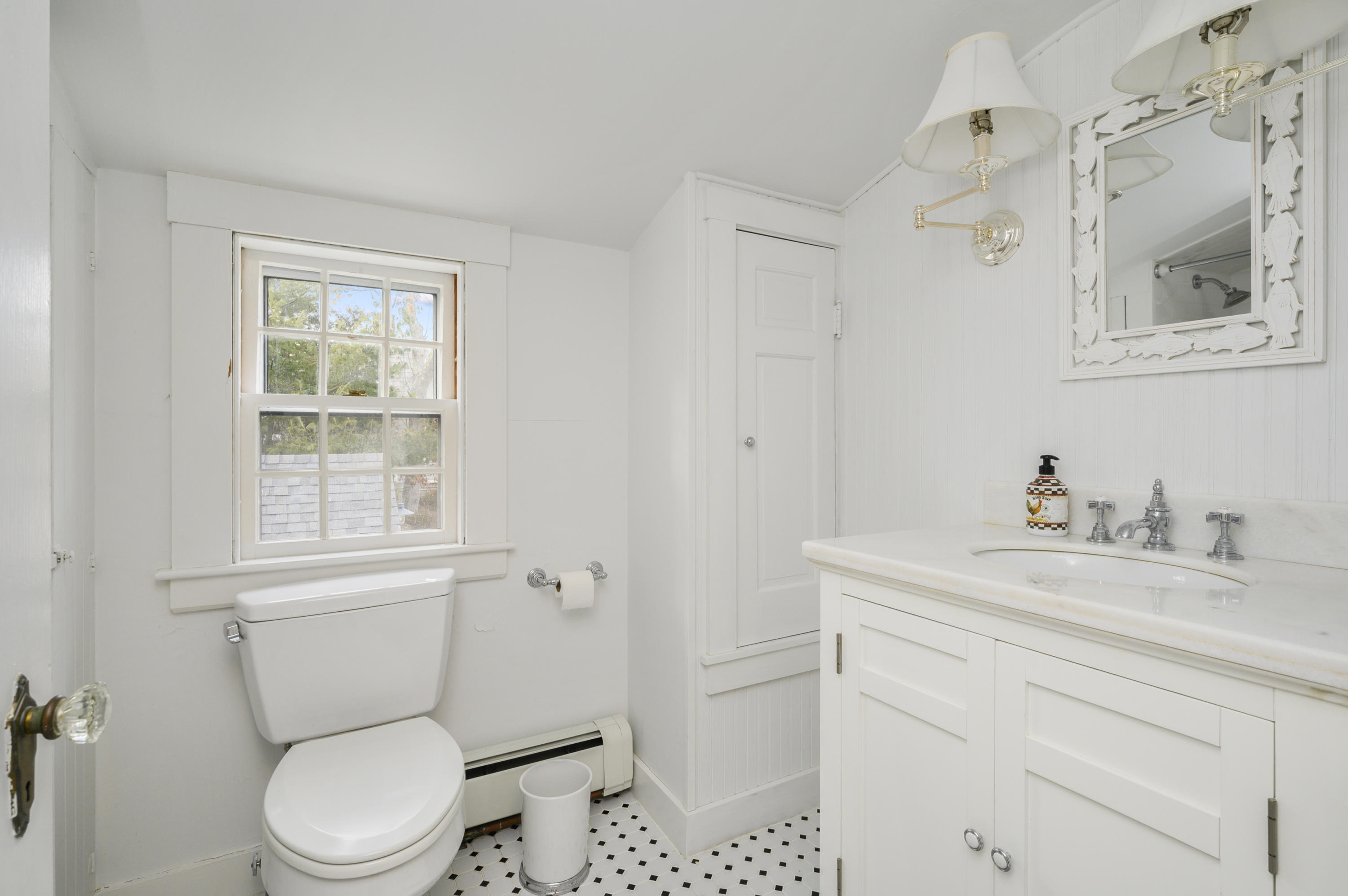 170 Wings Neck Road Pocasset, MA 02559 - Photo 25 of 41 2nd Floor Full Bathroom