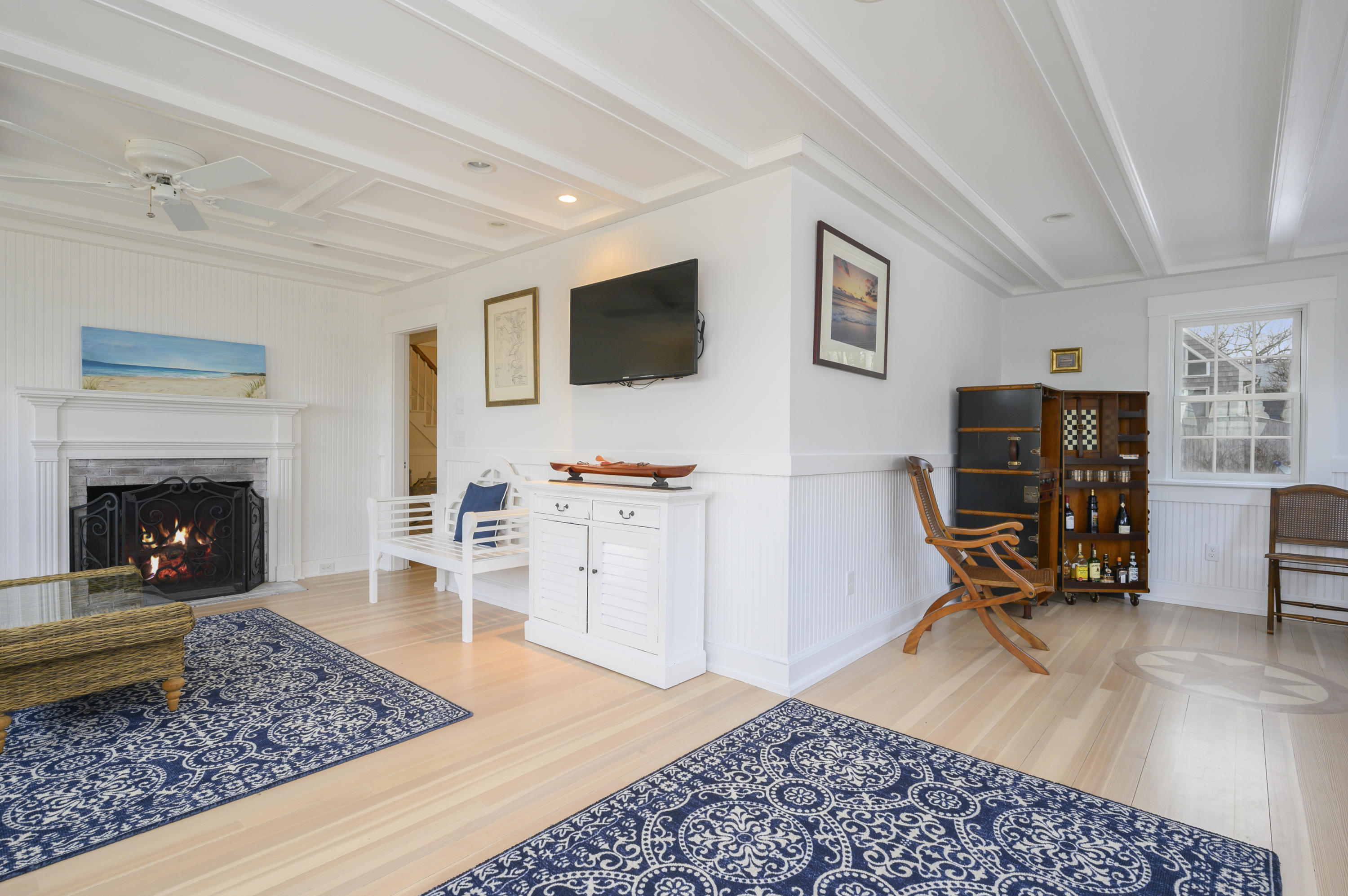 170 Wings Neck Road Pocasset, MA 02559 - Photo 8 of 41 Media and Fireplace