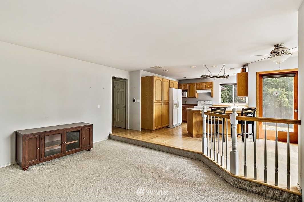 12402 South Keyport Road Northeast Poulsbo, WA 98370 - Photo 10 of 25 Gallery Image 10