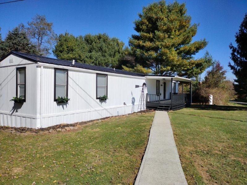 9783 Ivanhoe Road Ivanhoe, VA 24350 - Photo 2 of 56 Gallery Image 2