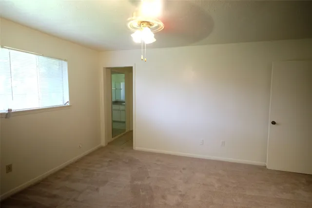 $2,000 | 12515 Bexley Drive, Houston, TX 77099