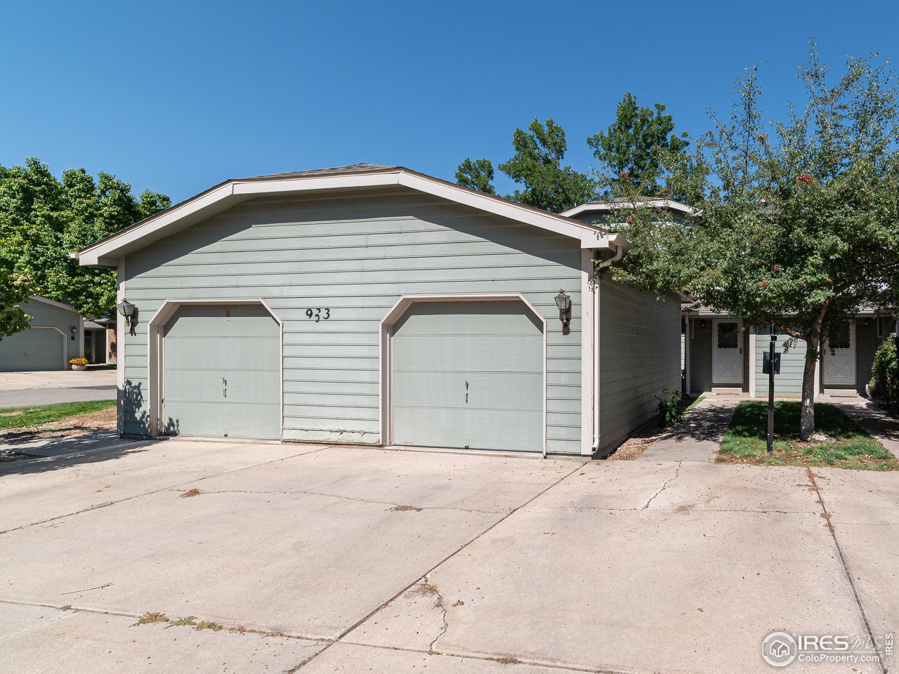 933 East Prospect Road, Unit B Fort Collins, CO 80525 - Photo 22 of 23 1 Car Garage, Door Opens Right by Front Door
