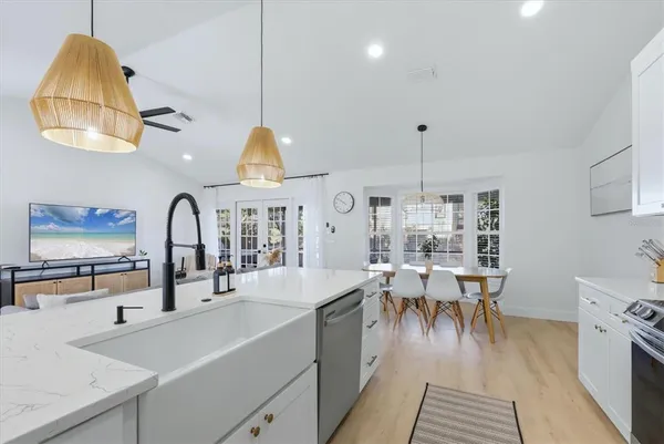 $399,000 | 1930 Faun Road, Venice, FL 34293