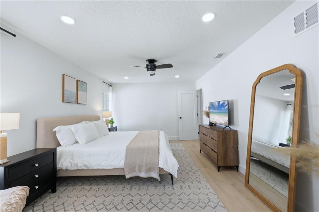 1930 Faun Road Venice, FL 34293 - Photo 16 of 29