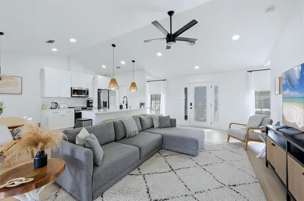 $399,000 | 1930 Faun Road, Venice, FL 34293