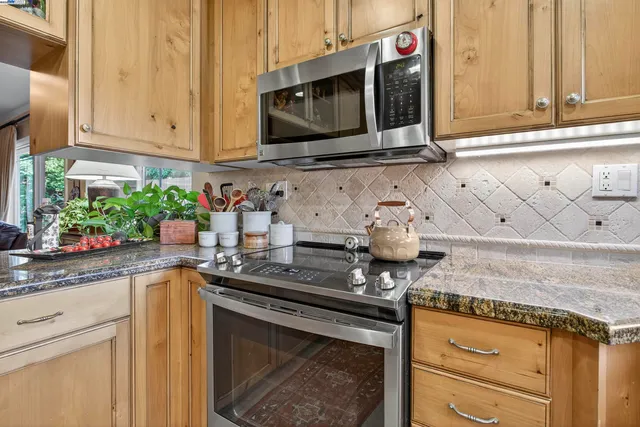 $999,950 | 2229 Delucchi Drive, Pleasanton, CA 94588