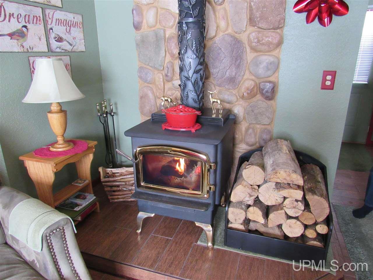 5704 N Corner Lake Road Wetmore, MI 49895 - Photo 19 of 50