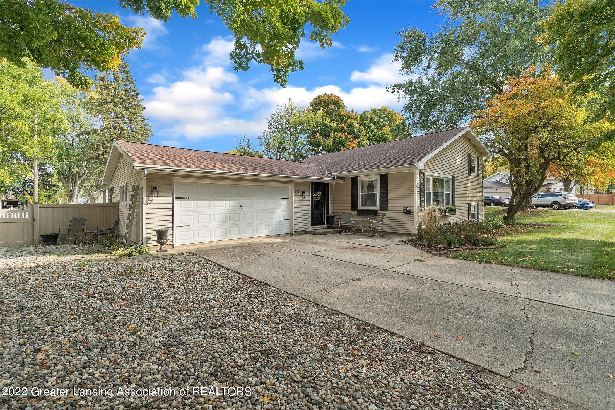 107 Meath Road Eaton Rapids, MI 48827 - Photo 1 of 31 Exterior Front - MLS Revised