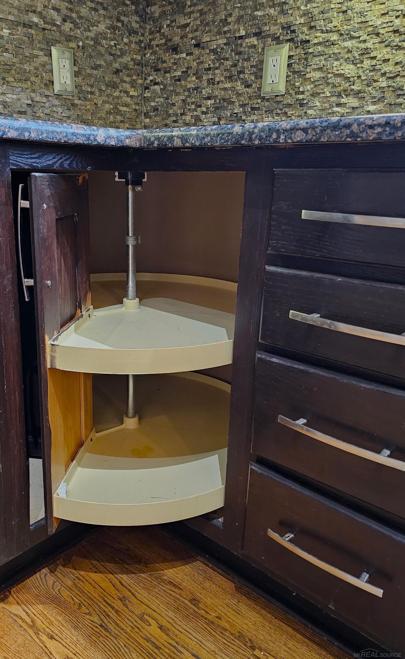 2191 Crystal Drive Rochester, MI 48309 - Photo 23 of 63 Lazy Susan
