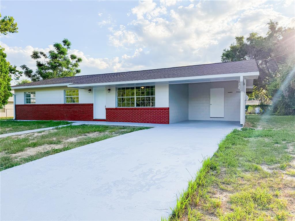 2104 Southwest 38th Avenue Ocala, FL 34474 - Photo 1 of 27
