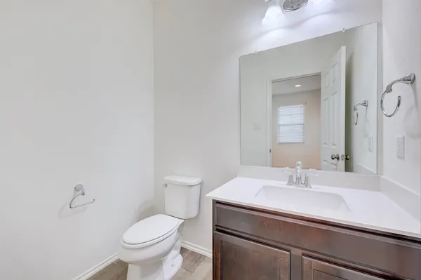 $2,495 | 307 Simmental Loop, Hutto, TX 78634