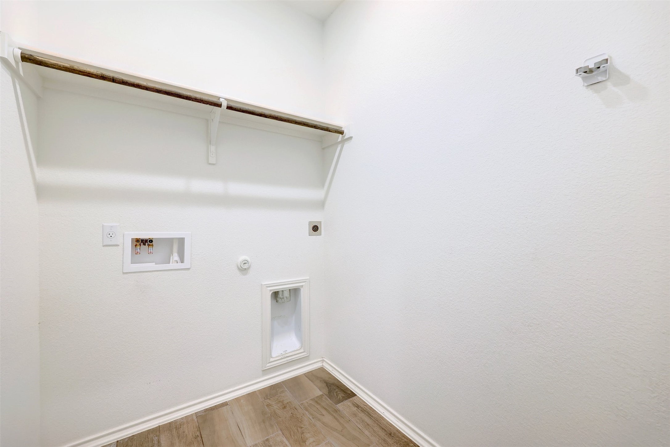 307 Simmental Loop Hutto, TX 78634 - Photo 26 of 32