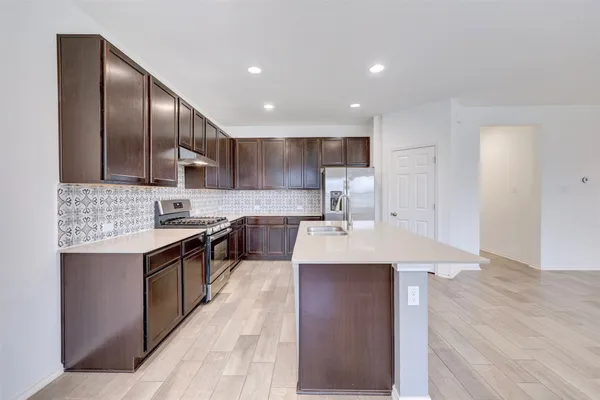 $2,495 | 307 Simmental Loop, Hutto, TX 78634