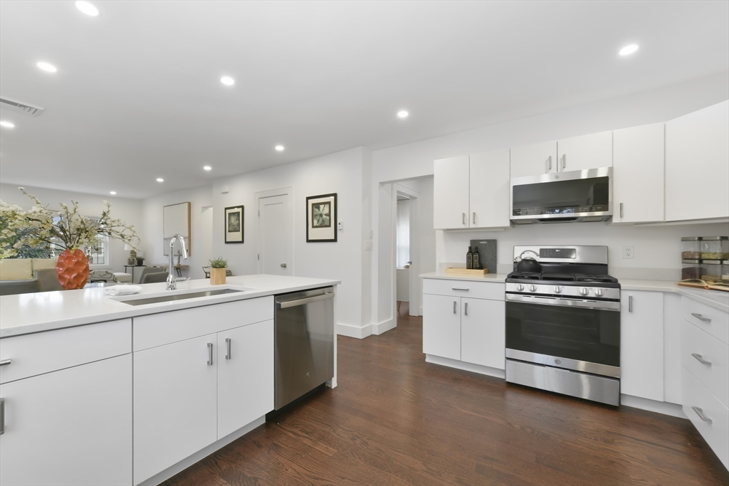 115-117 Elmer Road Boston, MA 02124 - Photo 36 of 42 Gallery Image 36