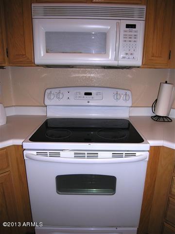 4669 South Rimrock Loop Gold Canyon, AZ 85118 - Photo 18 of 61 18 stove-microwave