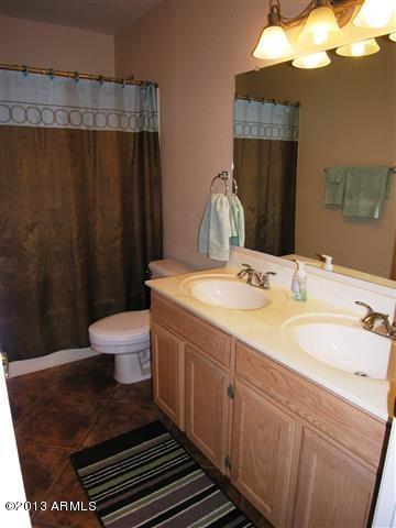 4669 South Rimrock Loop Gold Canyon, AZ 85118 - Photo 36 of 61 36 hall bath
