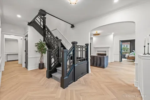 $2,500,000 | 355 Linden Street, Winnetka, IL 60093