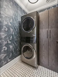 $2,500,000 | 355 Linden Street, Winnetka, IL 60093