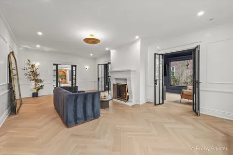 $2,500,000 | 355 Linden Street, Winnetka, IL 60093