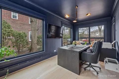 $2,500,000 | 355 Linden Street, Winnetka, IL 60093