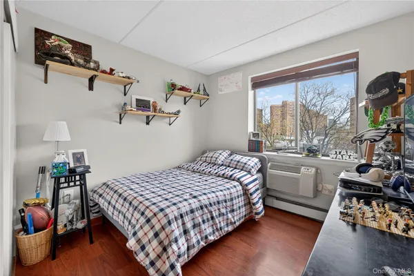 $565,000 | 333 East 119th Street, Unit 5G | East Harlem