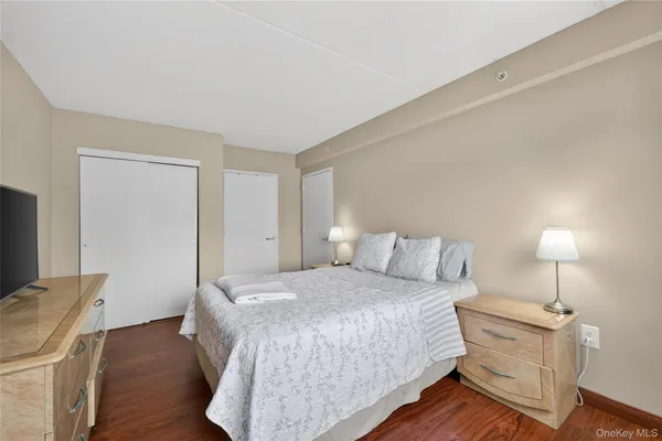 $565,000 | 333 East 119th Street, Unit 5G | East Harlem