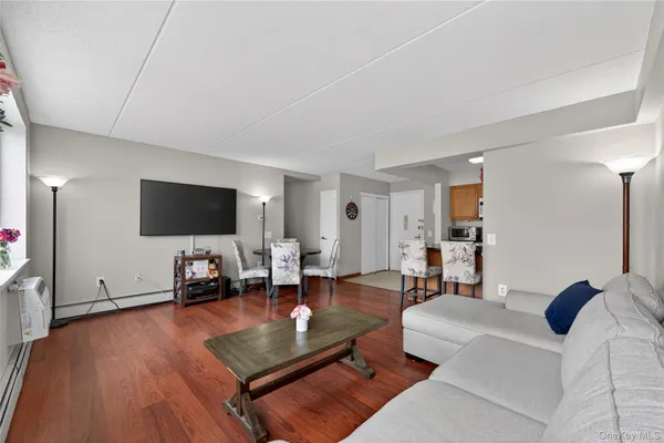 $565,000 | 333 East 119th Street, Unit 5G | East Harlem