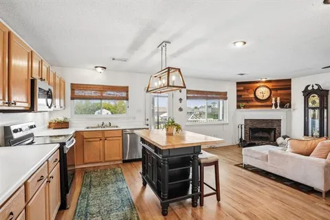 $249,900 | 152 Lakeview Drive, Unit B, Slidell, LA 70458