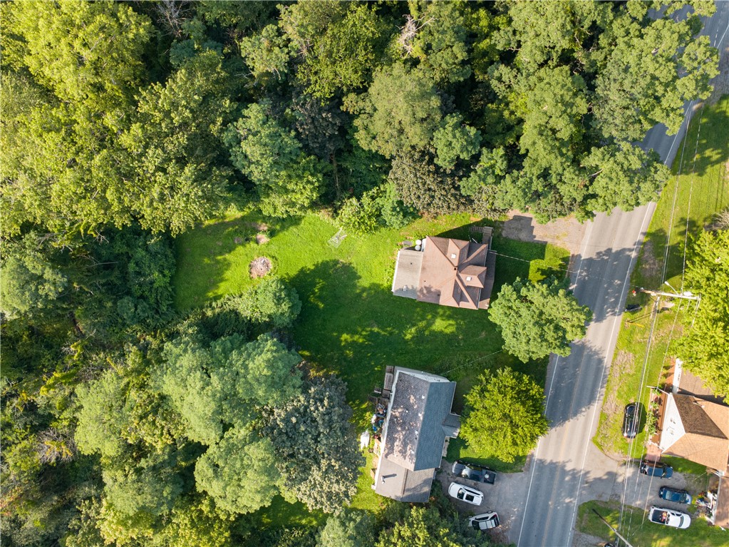 4351 Ridge Road Williamson, NY 14589 - Photo 4 of 30 LARGE YARD FOR OUTDOOR ENTERTAINING- COOKOUTS AND BONFIRES!