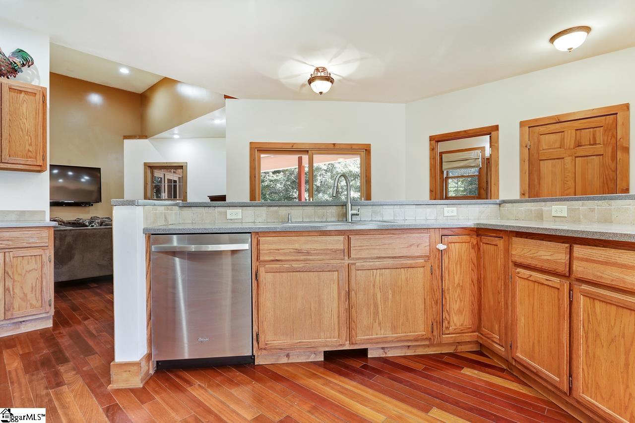290 Sloan Road Lyman, SC 29365 - Photo 9 of 35