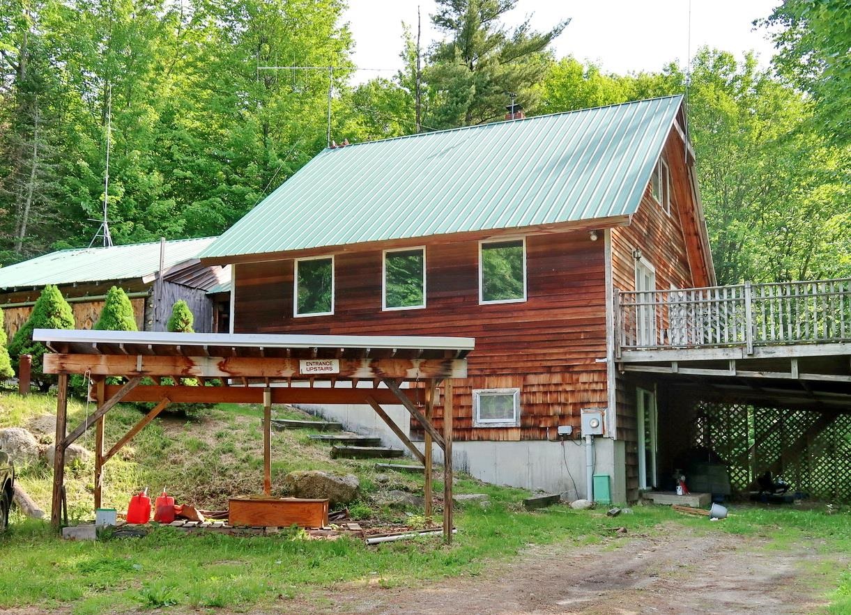40 Whitcomb Hill Road Bethlehem, NH 03574 - Photo 2 of 35