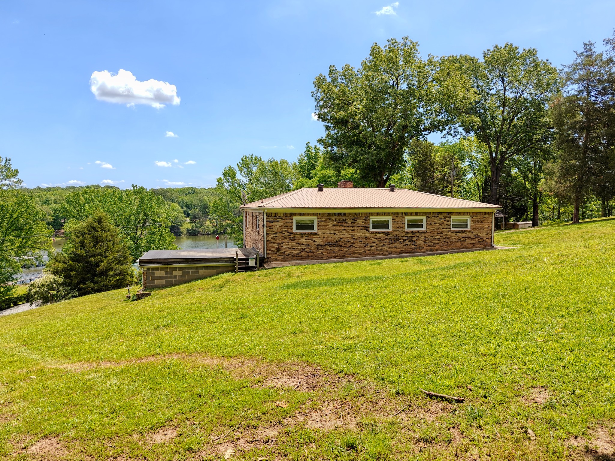 54 Arnold Cemetery Road Camden, TN 38320 - Photo 29 of 40 Gallery Image 29