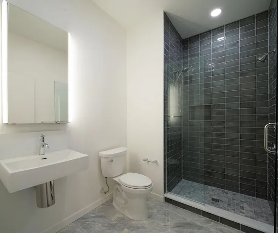 $9,250 | 100 West Drive, Excelsior, MN 55331