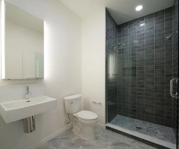 $9,250 | 100 West Drive, Excelsior, MN 55331