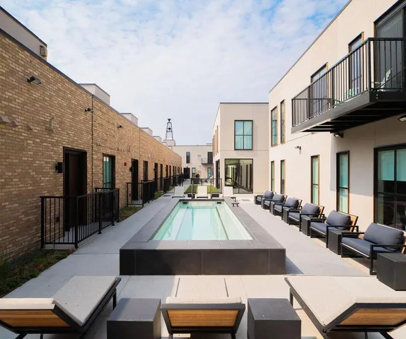 $9,250 | 100 West Drive, Excelsior, MN 55331